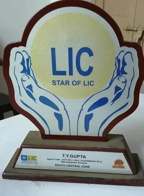 Star of LIC recognition